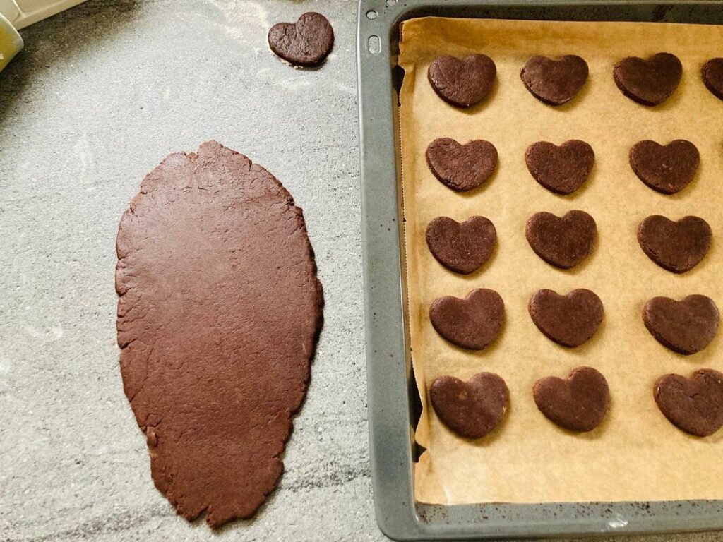 Schokoplätzchen für die Advents und Weihnachtszeit roh